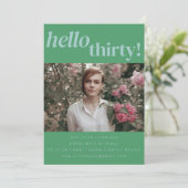 Bold Fun Modern Green 30e verjaardag Party Foto Kaart (Staand voorkant)