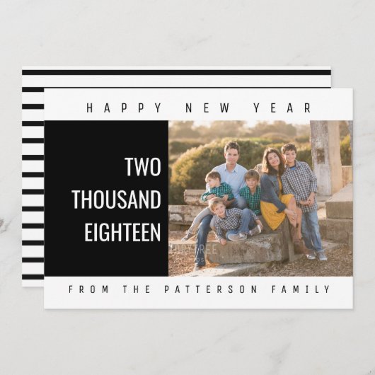 Bold Geometric New Year's fotokaart | Zwart Feestdagenkaart (Voorkant / Achterkant)