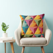 Bold Geometric Triangle Pattern  Kussen (Stoel)