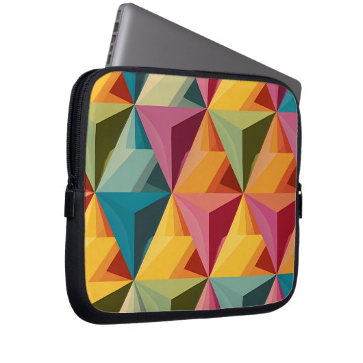 Bold Geometric Triangle Pattern  Laptop Sleeve (Voorkant Rechts)