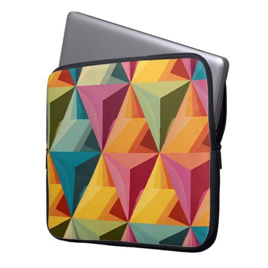 Bold Geometric Triangle Pattern Laptop Sleeve (Voorkant Links)