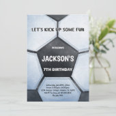 Bold Green Field Sports Party Thema voor kinderen Kaart (Staand voorkant)