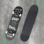 Bold Gritty Dark Grunge Urban Style Jouw naam Persoonlijk Skateboard<br><div class="desc">Deze gedurfde donkere grunge skateboard brengt rauwe energie en moderne rand aan uw rit. Met zijn zanderige textuur en aangepaste naamfunctie is het ideaal om op te vallen in het schaats of te zien. De kleuren, lettertypen en tekst kunnen worden aangepast aan uw sfeer. Verken het volledige bijpassende collectie om...</div>