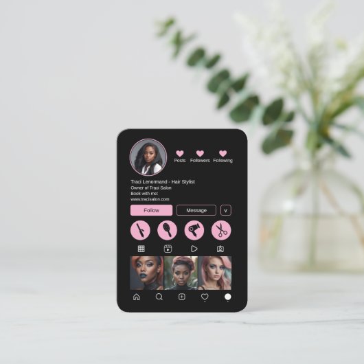 Bold Hair Stylist Social Media Layout Visitekaartje (Staand voorkant)