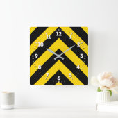 Bold Highway Traffic Bumble Bee Chevrons on a Vierkante Klok (Huis)