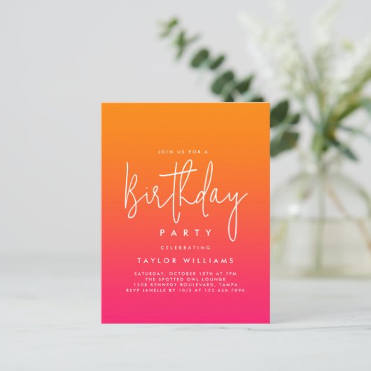 Bold Hot Pink and Orange Simple Minimal Birthday Briefkaart (Staand voorkant)