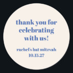 Bold Ivory Blue Custom Schattige Bat Mitzvah Dank  Ronde Sticker<br><div class="desc">Vet Typografie Ivoor Blauw Aangepaste Schattige Vleermuis Mitzvah Dank u Classic Ronde Sticker</div>