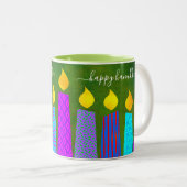 Bold Menorah Candles Happy Hanukkah Script Green Tweekleurige Koffiemok (Voorkant rechts)