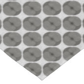 Bold Minimalist Poppy Textured Floral Black Tafelkleed (Gekanteld)