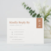 Bold Modern Burnt Sinaasappel Rust Tan Wedding RSV Informatiekaartje (Staand voorkant)