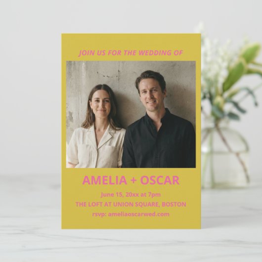 Bold Modern Chartreuse Pink Yellow Wedding Photo Kaart (Staand voorkant)
