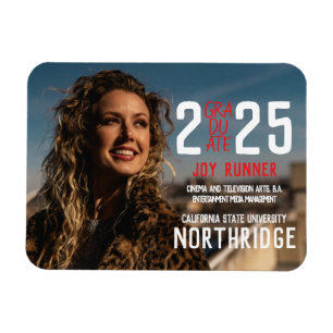 Bold Modern Klasse van 2025 Foto Afstuderen Magneet