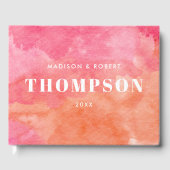 Bold Modern Roze en Sinaasappel Monogram Huwelijk Gastenboek (Voorkant)
