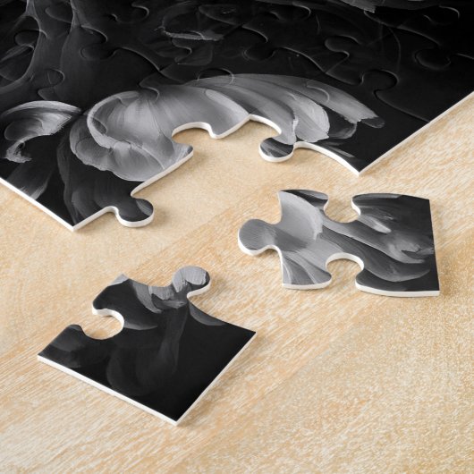 Bold Moody Painterly Flowers Black and White Legpuzzel (Zijkant)