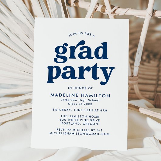 Bold Navy Blue Typography Graduparty Kaart