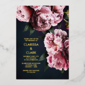 Bold Pink Moody Peony Flower Chic Wedding Folie Uitnodiging (Voorkant)
