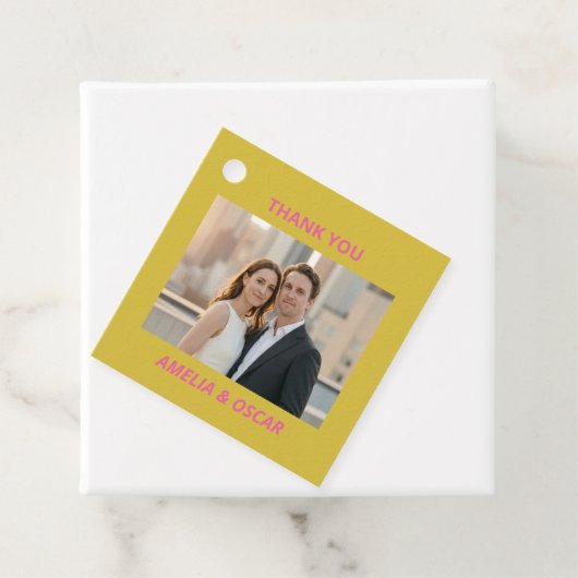 Bold Pink Yellow Photo Wedding Modern Custom Bedankjes Labels (In situ)