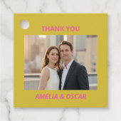 Bold Pink Yellow Photo Wedding Modern Custom Bedankjes Labels (Voorkant)