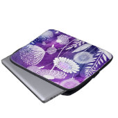 Bold Purple and Violet Wild Flower Art Laptop Sleeve (Voorkant onderkant)