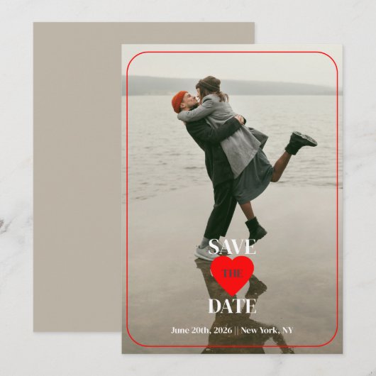 Bold red heart save the date (Voorkant / Achterkant)