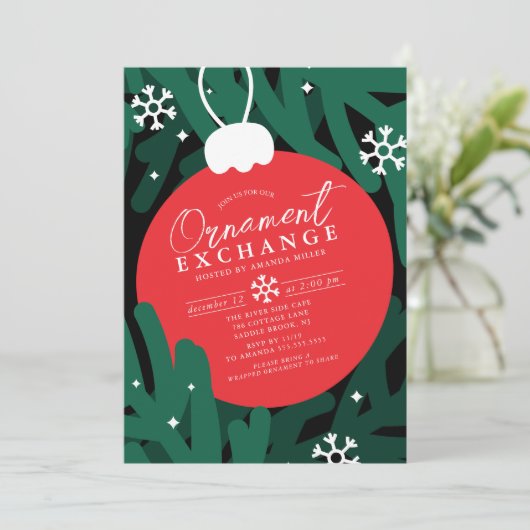 Bold Red Ornament Exchange Invitation Kaart (Staand voorkant)