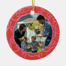 Bold Red Pink Ribbon Pattern Custom Photo Holiday Keramisch Ornament