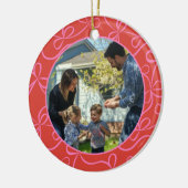 Bold Red Pink Ribbon Pattern Custom Photo Holiday Keramisch Ornament (Links)