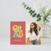 Bold Retro Afstudeerder 1970s Typografie Graduatio Briefkaart (Staand voorkant)