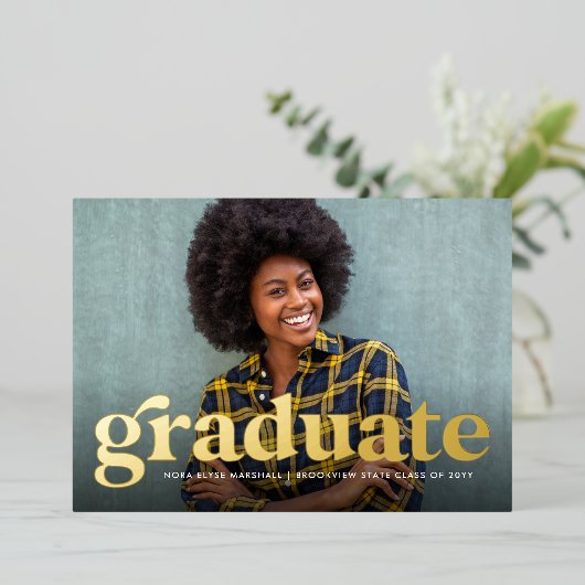 Bold retro afstuderen foto afstuderen aankondiging (Staand Voorkant)