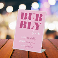 Bold roze Bachelorette Bubble Bar Pedestal Sign
