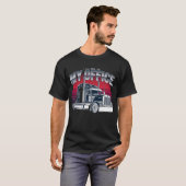 Bold Semi-Truck Graphic Design Artwork T-shirt (Voorkant volledig)