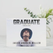 Bold Striped Typografie Afstuderen Jongen aankondi Aankondiging (Staand voorkant)