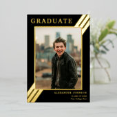 Bold Stripes Afstuderen Foto Zwart en Goud Folie Uitnodiging (Staand Voorkant)