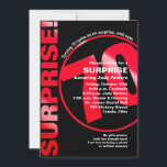 Bold Surprise Birthday Invitation - Red 70th Kaart<br><div class="desc">Deze felle en leuke verjaardagsuitnodiging zal je gasten het belangrijkste laten weten; het is een verrassing! Helder rood op zwart met een gigantische 70 met uw aangepaste tekst voor een winnende verrassingsverjaardagsuitnodiging. De achterkant herinnert hen eraan dat ze moeten schijnen!</div>