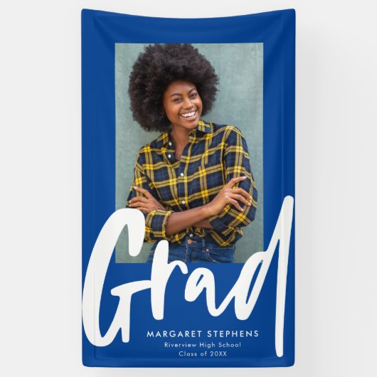 Bold trendy afstudeerder blauw afstuderen fotobann spandoek (Verticaal)