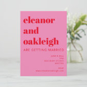 Bold Typografie Bright Pink Red Photo Wedding Kaart (Staand voorkant)