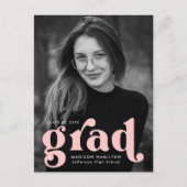 Bold Typography Blush Pink Photo Graduparty Uitnodiging Briefkaart (Voorkant)