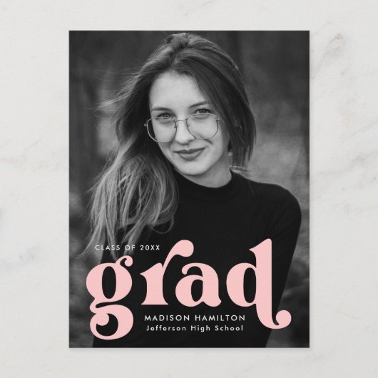Bold Typography Blush Pink Photo Graduparty Uitnodiging Briefkaart (Voorkant)