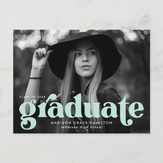 Bold Typography Mint Photo Graduparty Uitnodiging Briefkaart (Voorkant)
