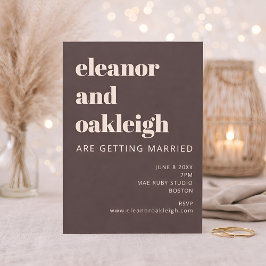 Bold Typography Warm Brown Modern Wedding Kaart
