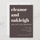 Bold Typography Warm Brown Modern Wedding Kaart (Voorkant)