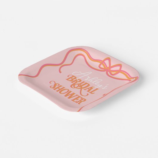 Bold Wavy Lijst Bow Roze Sinaasappel Vrijgezellenf Papieren Bordje (Gebogen)