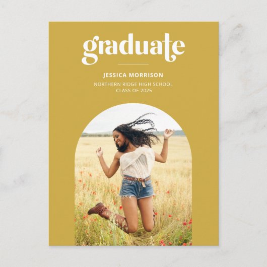 Bold Yellow Afstuderen Trendy Typografie Afstudere Briefkaart (Voorkant)