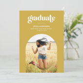 Bold Yellow Afstuderen Trendy Typografie Afstudere Kaart (Staand voorkant)