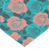 Boldly Stylized Roses In Shades Of Teal And Turquo Tafelkleed (Gekanteld)