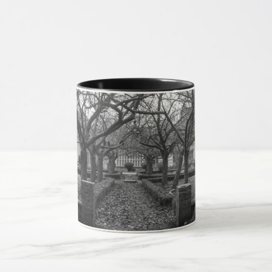 Bolling Hall Grounds, Bradford Mok (Midden)