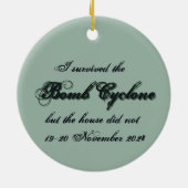 Bomcycloonhuis 5 keramisch ornament (Achterkant)