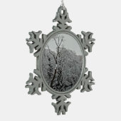 Bomen, aan het water tin sneeuwvlok ornament (Links)