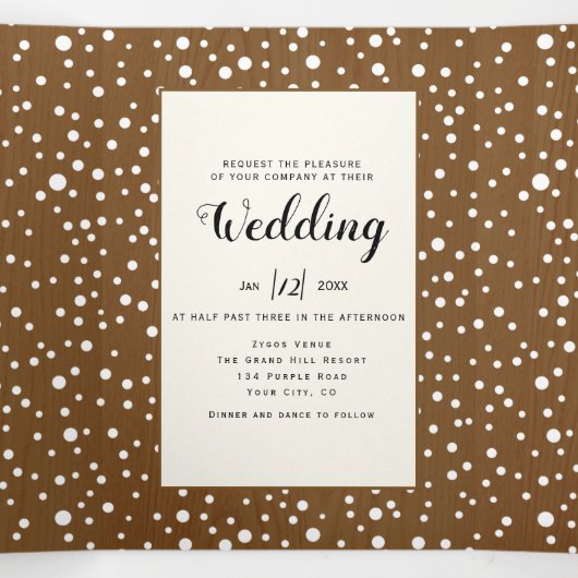 Bomen en lichten rustiek bruin hout winter bruilof drieluik uitnodiging (Binnenkant midden)