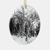 Bomen en sneeuwscène, zwart en wit keramisch ornament (Rechts)